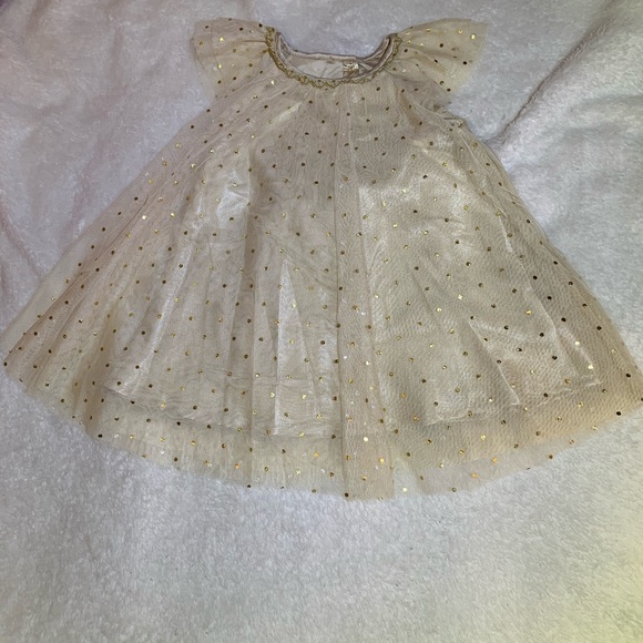 H&M Baby Dresses 2 for the price of 1. - Picture 3 of 4